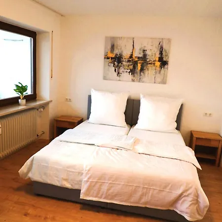 Apartment Gemuetliche Maisonette Nahe Der Laengsten Burg Der Welt