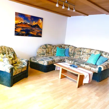 Apartmán Gemuetliche Maisonette Nahe Der Laengsten Burg Der Welt *