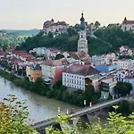 Gemuetliche Maisonette Nahe Der Laengsten Burg Der Welt *